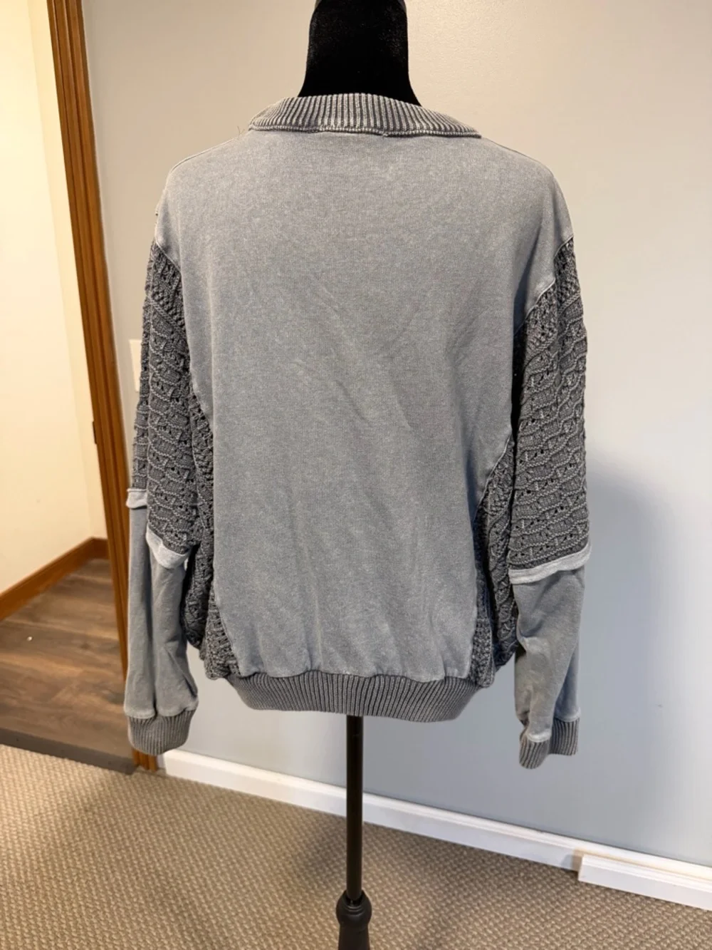 Indigo Thread Co Gray Mixed Knit Oversized Sweater Size Small (Fits Medium)